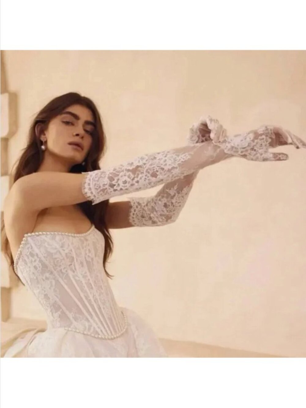 Lace Wedding Gloves